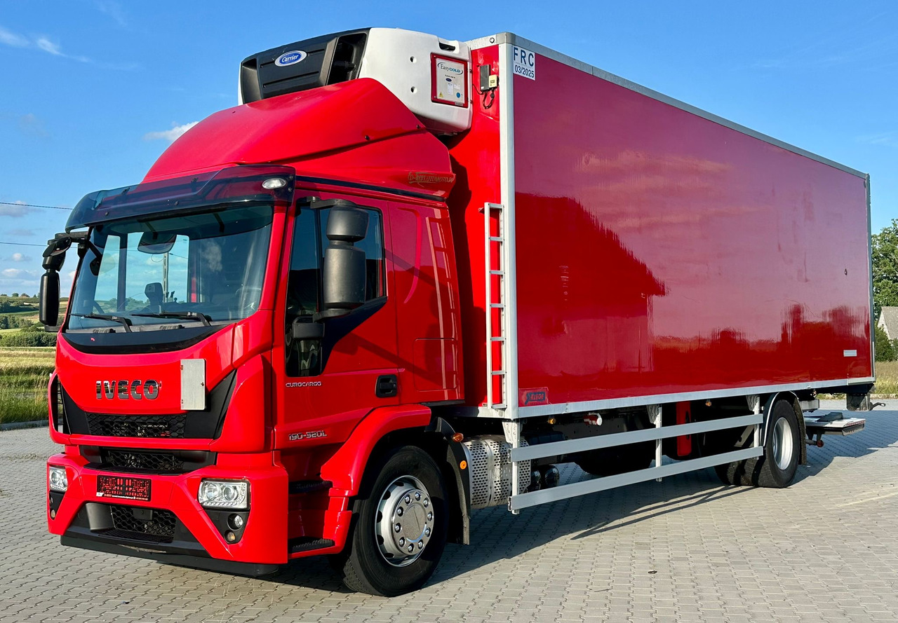 IVECO EUROCARGO 180-320 / CHŁODNIA / WINDA / 21 PALET / 8.5 M DŁUGOŚCI / CARRIER / SYPIALKA / EURO 6 - Chladírenský nákladní automobil: obrázek 1 IVECO EUROCARGO 180-320 / CHŁODNIA / WINDA / 21 PALET / 8.5 M DŁUGOŚCI / CARRIER / SYPIALKA / EURO 6 - Chladírenský nákladní automobil: obrázek 1