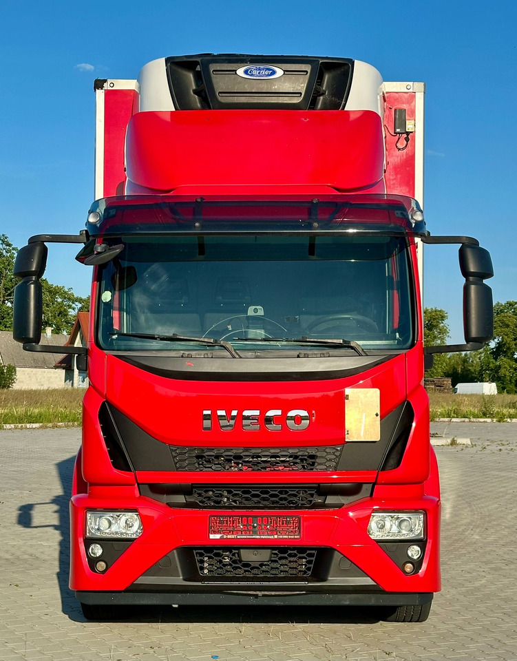 IVECO EUROCARGO 180-320 / CHŁODNIA / WINDA / 21 PALET / 8.5 M DŁUGOŚCI / CARRIER / SYPIALKA / EURO 6 - Chladírenský nákladní automobil: obrázek 3 IVECO EUROCARGO 180-320 / CHŁODNIA / WINDA / 21 PALET / 8.5 M DŁUGOŚCI / CARRIER / SYPIALKA / EURO 6 - Chladírenský nákladní automobil: obrázek 3