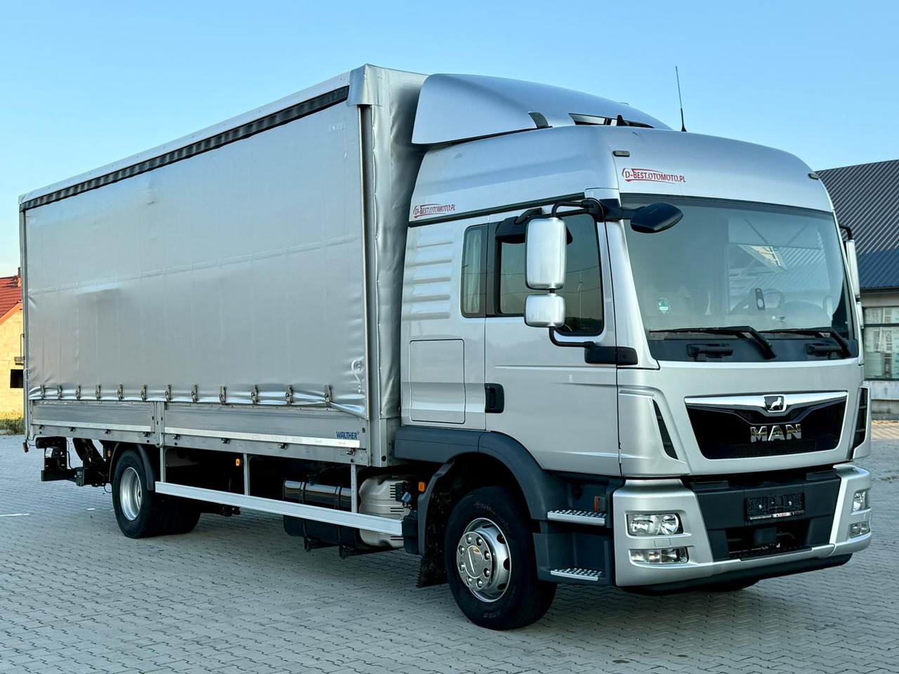 MAN TGM 12.250 / TGL / BURTO - FIRANKA / WINDA / 18 PALET / AUTOMAT - Plachtový nákladní auto: obrázek 1 MAN TGM 12.250 / TGL / BURTO - FIRANKA / WINDA / 18 PALET / AUTOMAT - Plachtový nákladní auto: obrázek 1