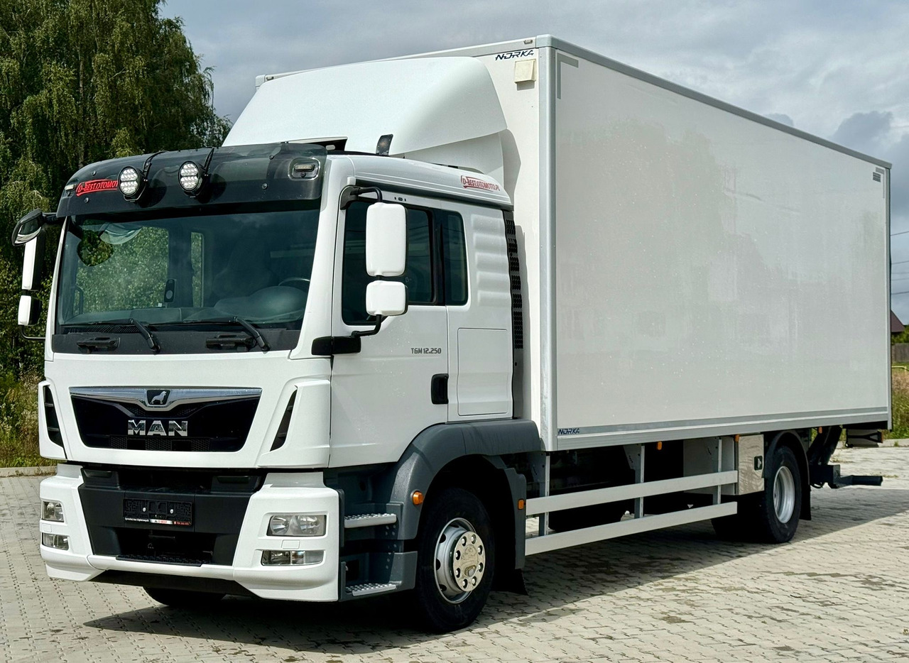 MAN TGM 12.250 / TGL / IZOTERMA / WINDA / 18 EUROPALET / SYPIALKA / 2018 - Izotermický nákladní automobil: obrázek 2 MAN TGM 12.250 / TGL / IZOTERMA / WINDA / 18 EUROPALET / SYPIALKA / 2018 - Izotermický nákladní automobil: obrázek 2