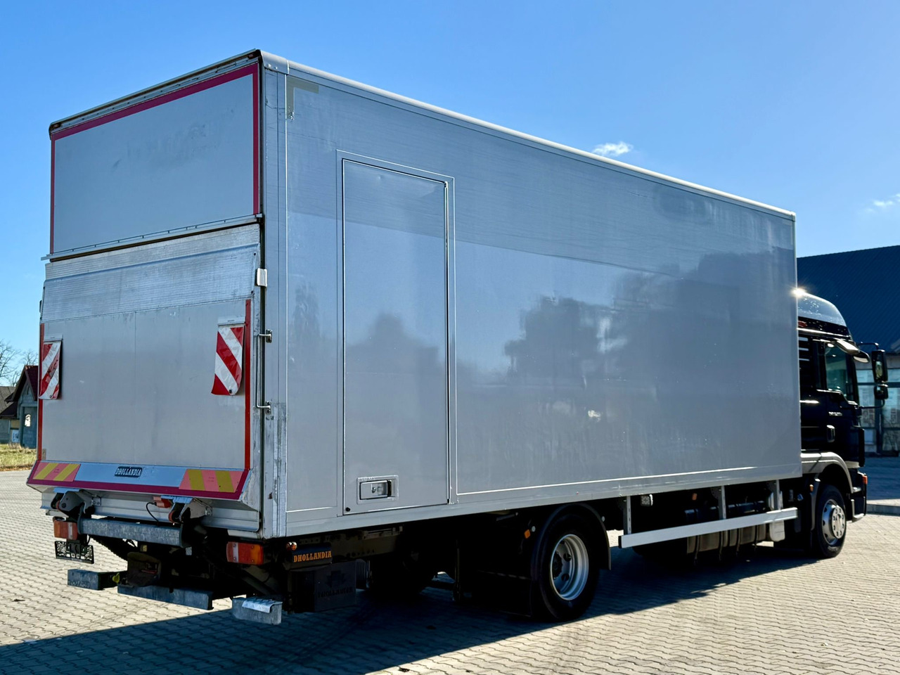 MAN TGM 12.290 / TGL / KONTENER / WINDA / 18 EUROPALET / SYPIALKA / - Skříňový nákladní auto: obrázek 3 MAN TGM 12.290 / TGL / KONTENER / WINDA / 18 EUROPALET / SYPIALKA / - Skříňový nákladní auto: obrázek 3