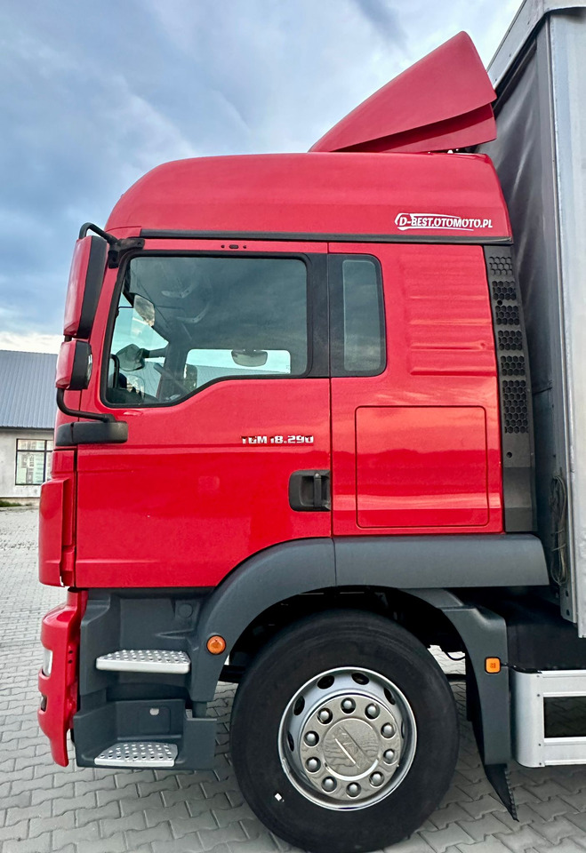 Plachtový nákladní auto MAN TGM 18.290 / FIRANKA / 22 PALETY / AUTOMAT / EURO 6 / SYPIALKA / ŁADOWNOŚĆ 9 700: obrázek 17