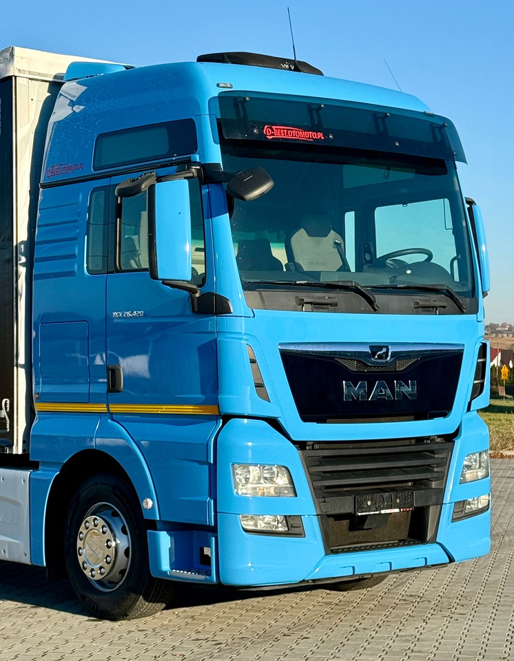 MAN TGX 26.420 / FIRANKA / WINDA / 23 EUROPALETY / 6x2 / AUTOMAT / EURO 6 / OŚ PODNOSZONA / DUŻA KABINA / 2019 ROK - Plachtový nákladní auto: obrázek 5 MAN TGX 26.420 / FIRANKA / WINDA / 23 EUROPALETY / 6x2 / AUTOMAT / EURO 6 / OŚ PODNOSZONA / DUŻA KABINA / 2019 ROK - Plachtový nákladní auto: obrázek 5
