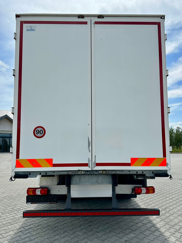 MERCEDES-BENZ ATEGO / 1221 / IZOTERMA / KONTENER / AUTOMAT / 230 TYS KM / 17 EUROPALET / 6.8 M DŁUGOŚCI / 2019 ROK - Izotermický nákladní automobil: obrázek 5 MERCEDES-BENZ ATEGO / 1221 / IZOTERMA / KONTENER / AUTOMAT / 230 TYS KM / 17 EUROPALET / 6.8 M DŁUGOŚCI / 2019 ROK - Izotermický nákladní automobil: obrázek 5