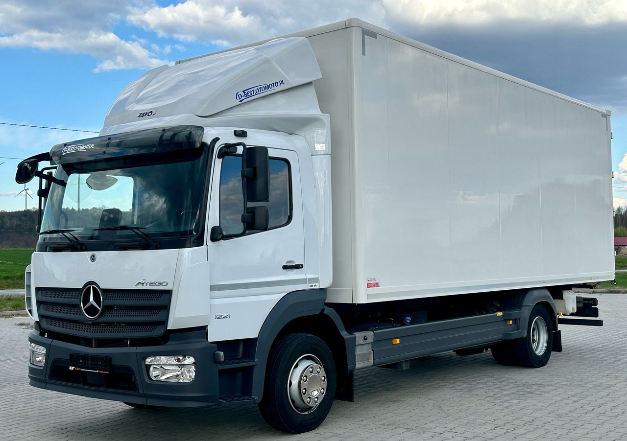 MERCEDES-BENZ ATEGO / 1221 / IZOTERMA / KONTENER / AUTOMAT / 230 TYS KM / 17 EUROPALET / 6.8 M DŁUGOŚCI / 2019 ROK - Izotermický nákladní automobil: obrázek 2 MERCEDES-BENZ ATEGO / 1221 / IZOTERMA / KONTENER / AUTOMAT / 230 TYS KM / 17 EUROPALET / 6.8 M DŁUGOŚCI / 2019 ROK - Izotermický nákladní automobil: obrázek 2