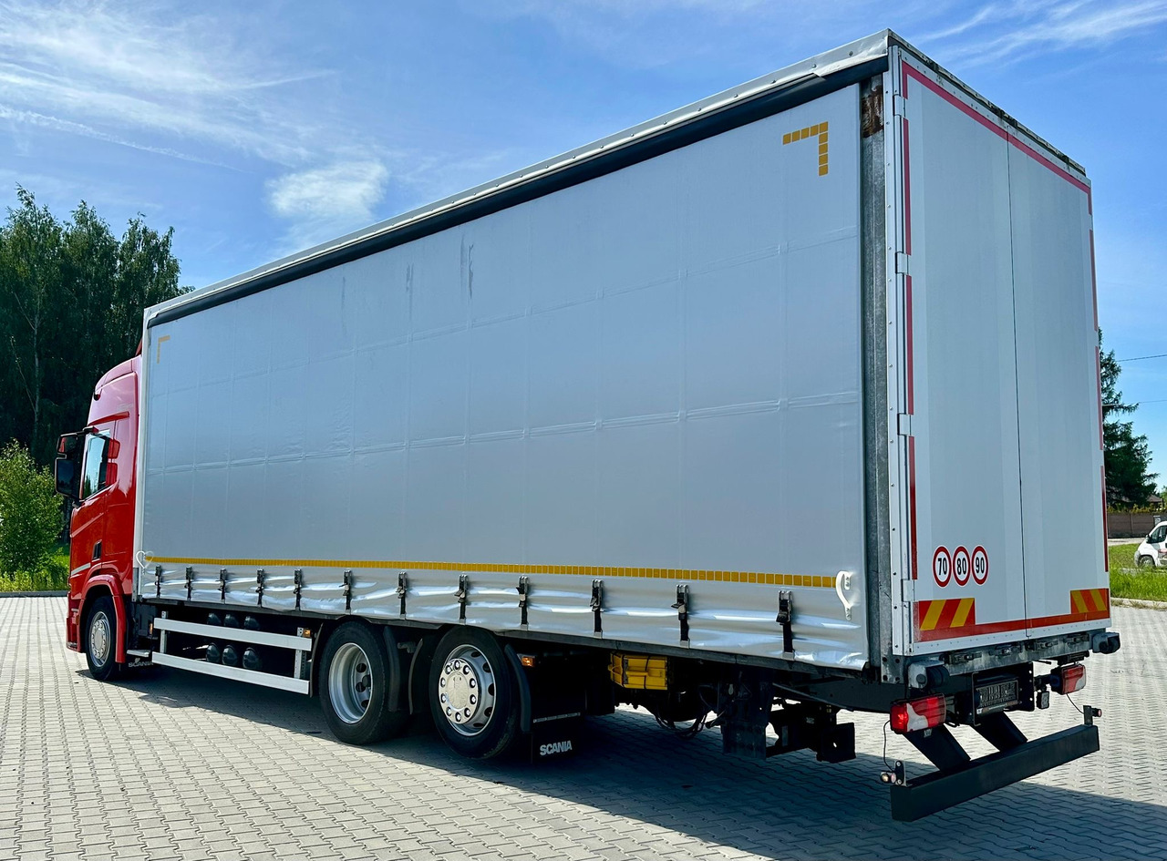 SCANIA R410 / FIRANKA / 21 EUROPALET / 8.5 M DŁUGOŚCI / 6x2 / PODWIESZA - Plachtový nákladní auto: obrázek 3 SCANIA R410 / FIRANKA / 21 EUROPALET / 8.5 M DŁUGOŚCI / 6x2 / PODWIESZA - Plachtový nákladní auto: obrázek 3