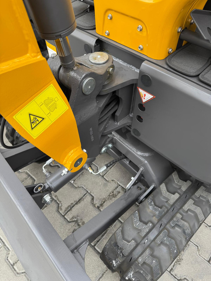 Müller Machinery Diesel Mini excavator 1.2 Tons - Müller Machinery MB 12 - SH - Mini rýpadlo: obrázek 4 Müller Machinery Diesel Mini excavator 1.2 Tons - Müller Machinery MB 12 - SH - Mini rýpadlo: obrázek 4