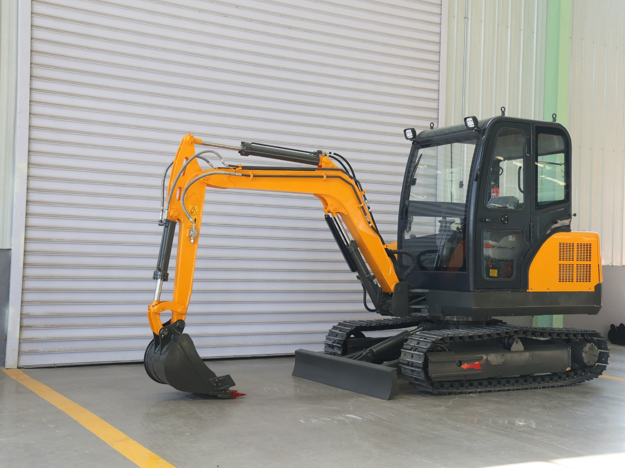 Müller Machinery Diesel Mini excavator 4 ton - Müller Machinery MB 40 - VKSH Xinchai 4D32 Series Motor - Mini rýpadlo: obrázek 5 Müller Machinery Diesel Mini excavator 4 ton - Müller Machinery MB 40 - VKSH Xinchai 4D32 Series Motor - Mini rýpadlo: obrázek 5