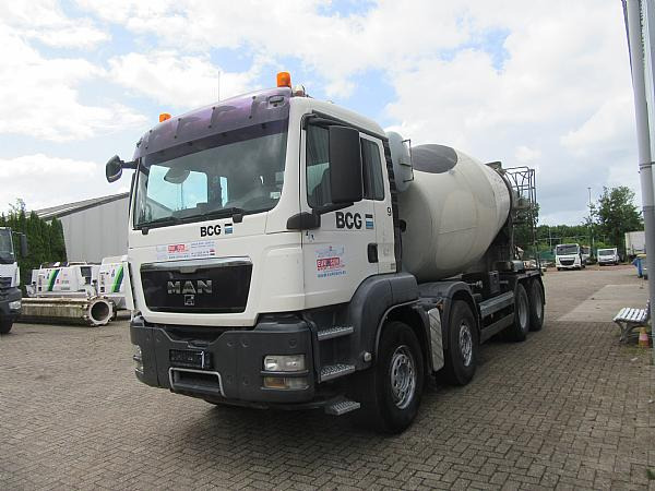 2009 MAN MIXER TRUCK 10M3 8x4 - Autodomíchávač: obrázek 1 2009 MAN MIXER TRUCK 10M3 8x4 - Autodomíchávač: obrázek 1