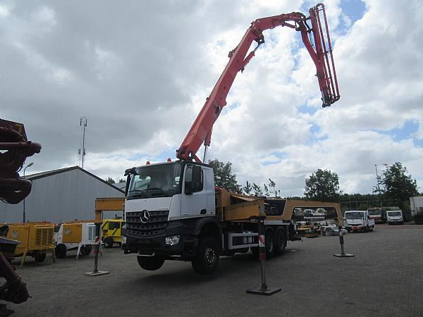 2015 PUTZMEISTER M38/5 AROCS 6x4 - Autočerpadlo: obrázek 2 2015 PUTZMEISTER M38/5 AROCS 6x4 - Autočerpadlo: obrázek 2