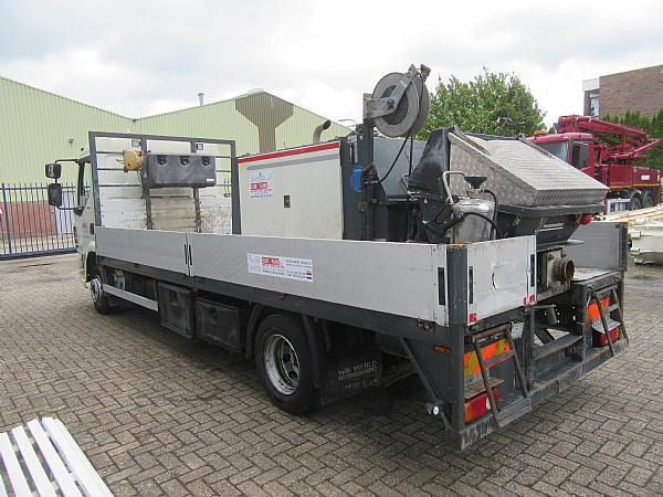 2016 PUTZMEISTER / DAF concrete pump - Autočerpadlo: obrázek 4 2016 PUTZMEISTER / DAF concrete pump - Autočerpadlo: obrázek 4