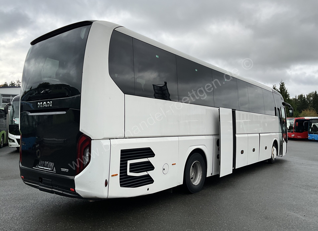 MAN R10 - Turistický autobus: obrázek 4 MAN R10 - Turistický autobus: obrázek 4