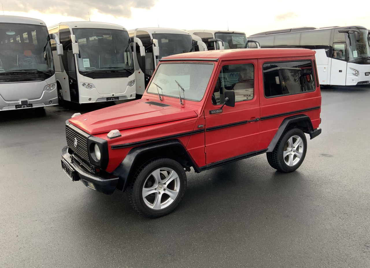 Mercedes-Benz G 300 - SUV: obrázek 2 Mercedes-Benz G 300 - SUV: obrázek 2