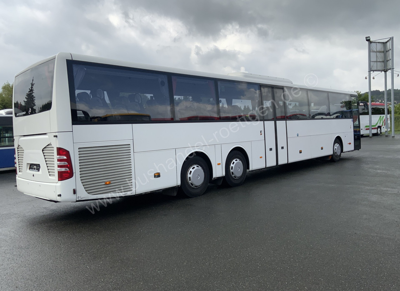 Mercedes-Benz Integro L - Autobus příměstský: obrázek 3 Mercedes-Benz Integro L - Autobus příměstský: obrázek 3