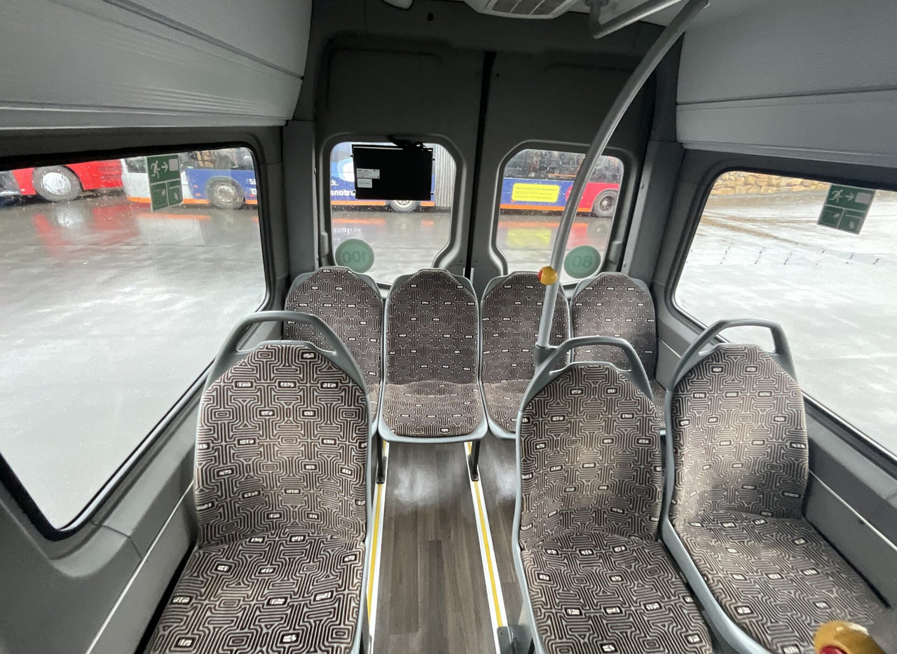 Minibus, Mikrobus Mercedes-Benz Sprinter City 35: obrázek 13
