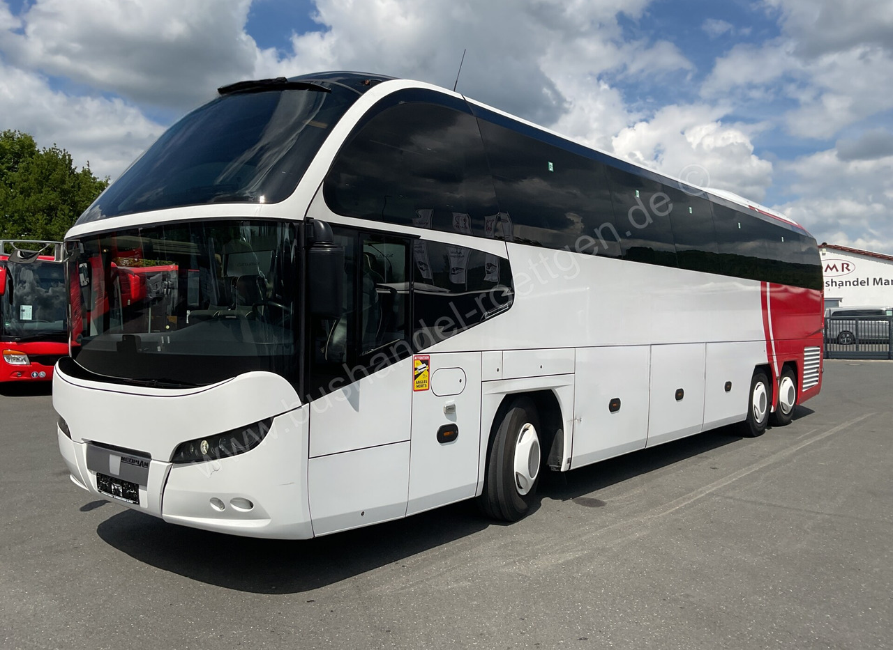 Neoplan Cityliner - Turistický autobus: obrázek 2 Neoplan Cityliner - Turistický autobus: obrázek 2