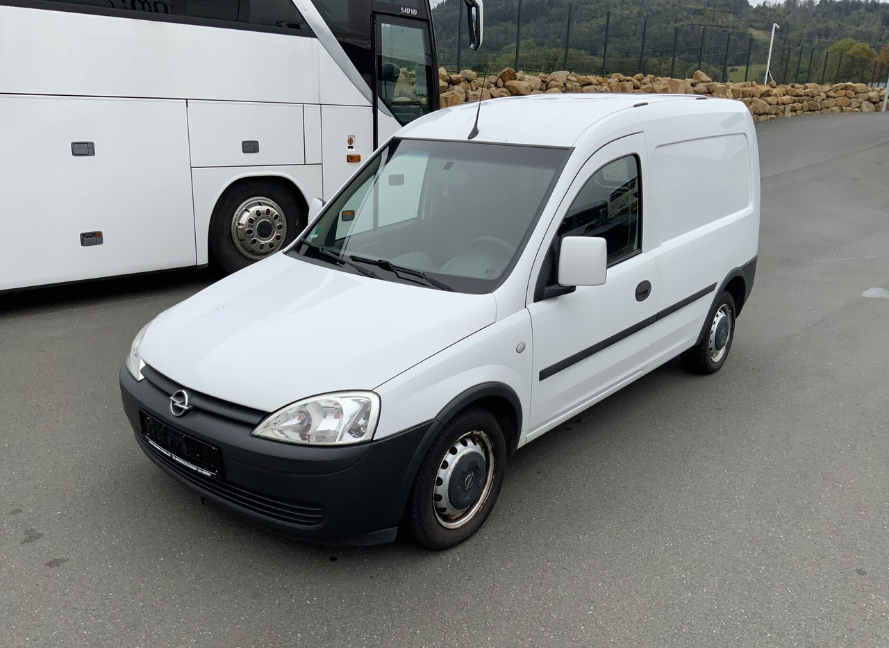 Opel Combo-C-Van - Osobní auto: obrázek 2 Opel Combo-C-Van - Osobní auto: obrázek 2