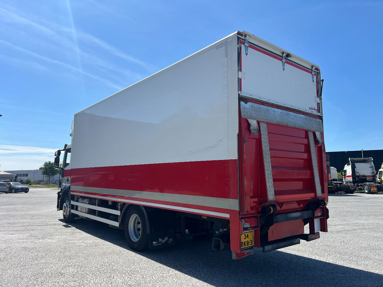 Iveco Stralis 310 AD, 19Ton, Euro 6 - Skříňový nákladní auto: obrázek 4 Iveco Stralis 310 AD, 19Ton, Euro 6 - Skříňový nákladní auto: obrázek 4
