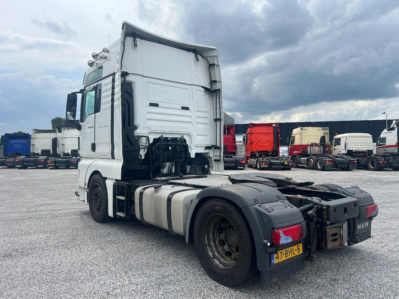 MAN TGX 18.440 XXL, LLS-U mega - Tahač: obrázek 4 MAN TGX 18.440 XXL, LLS-U mega - Tahač: obrázek 4