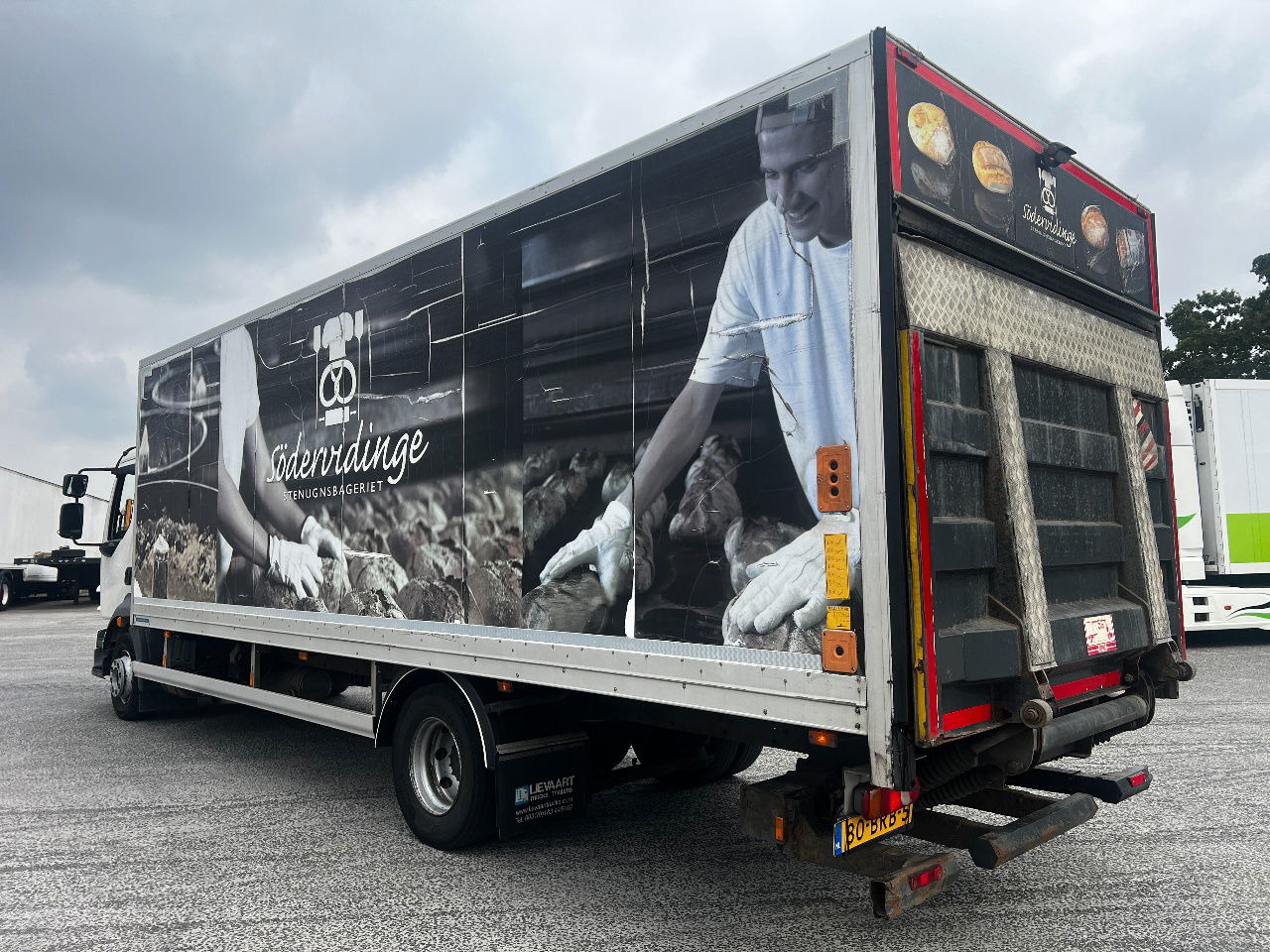 Volvo FL 12.240 Euro 5, NL truck - Skříňový nákladní auto: obrázek 4 Volvo FL 12.240 Euro 5, NL truck - Skříňový nákladní auto: obrázek 4