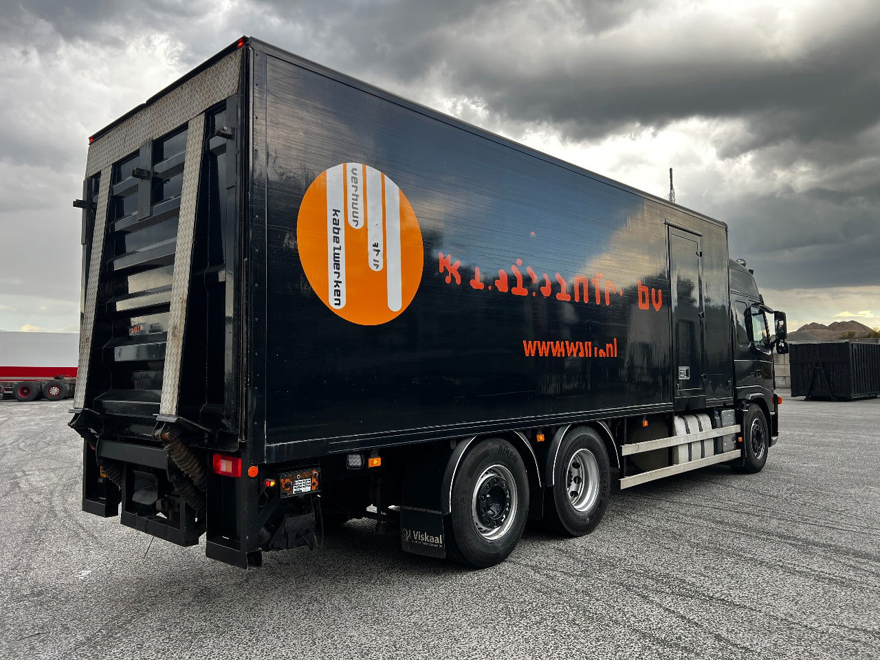 Volvo FM 9.300 Globe 6x2, Euro 5 - Skříňový nákladní auto: obrázek 3 Volvo FM 9.300 Globe 6x2, Euro 5 - Skříňový nákladní auto: obrázek 3
