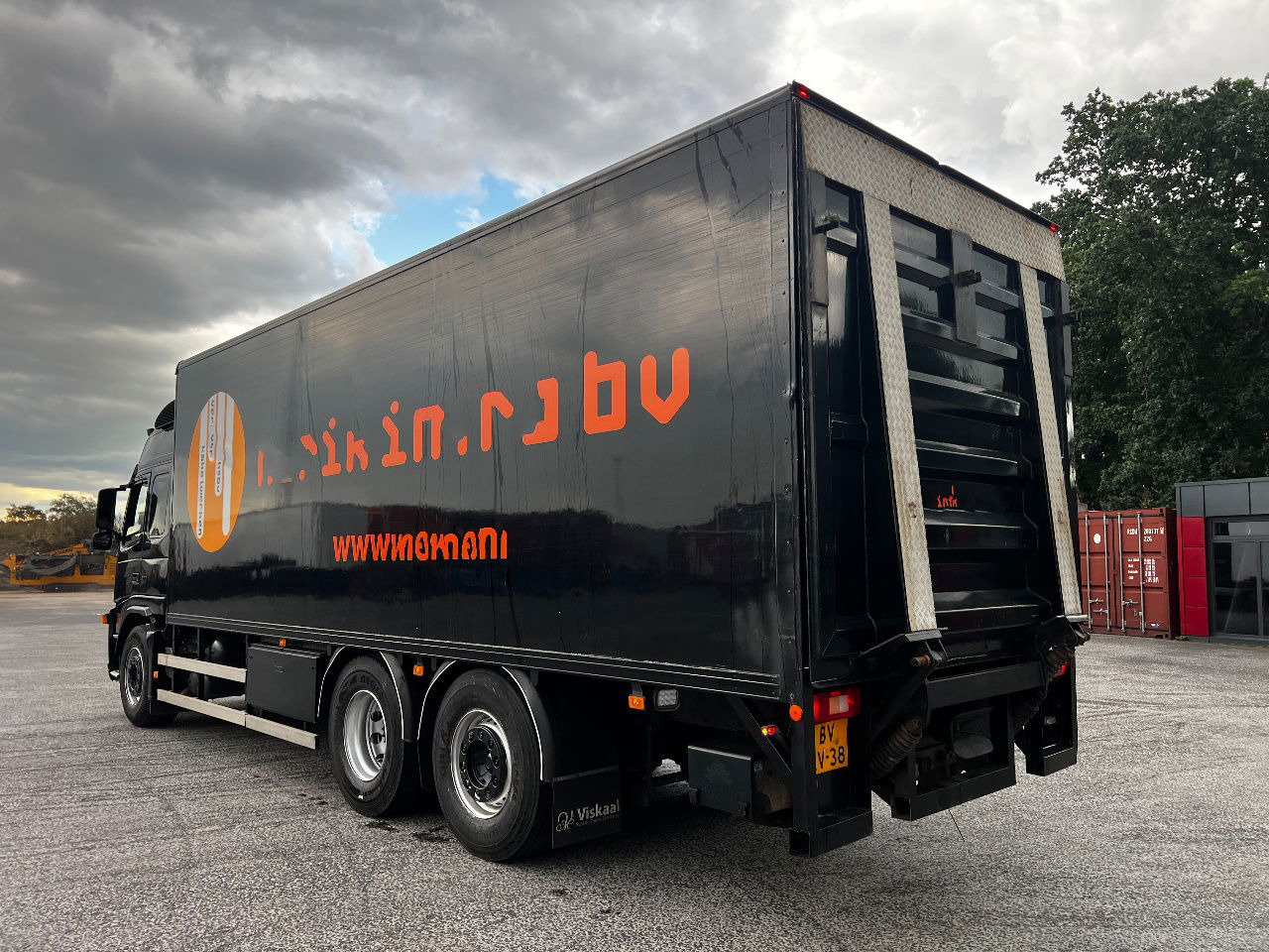 Volvo FM 9.300 Globe 6x2, Euro 5 - Skříňový nákladní auto: obrázek 4 Volvo FM 9.300 Globe 6x2, Euro 5 - Skříňový nákladní auto: obrázek 4