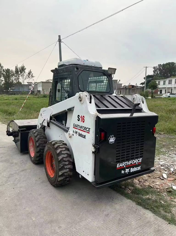 Bobcat S 16 - Smykový nakladač: obrázek 5 Bobcat S 16 - Smykový nakladač: obrázek 5