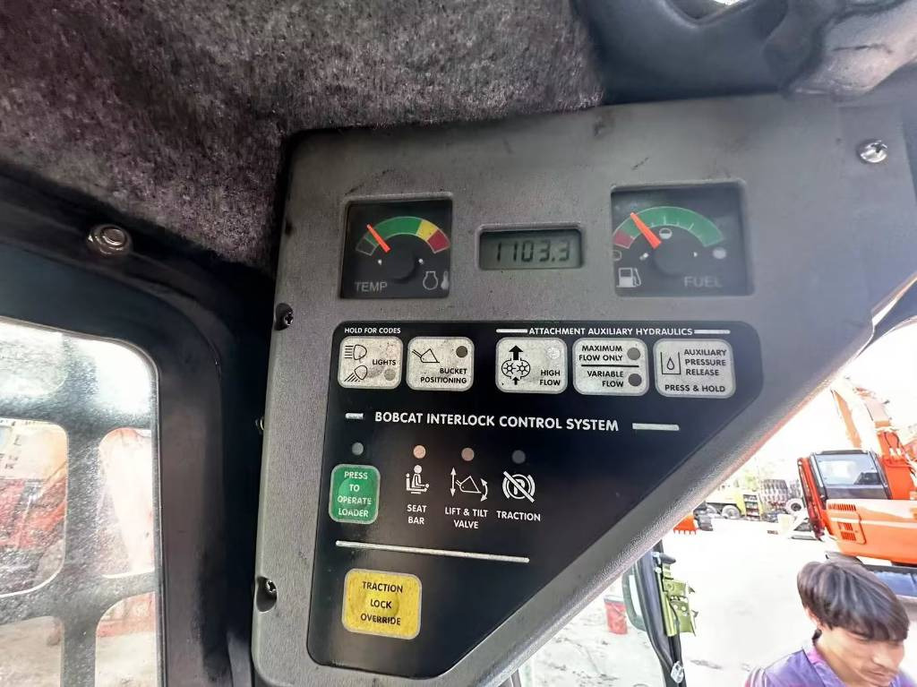 Bobcat S 185 - Smykový nakladač: obrázek 4 Bobcat S 185 - Smykový nakladač: obrázek 4