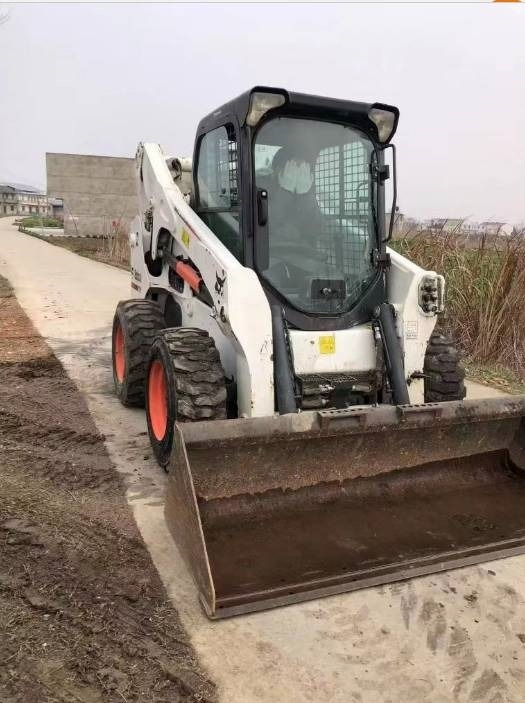 Bobcat S 770 - Smykový nakladač: obrázek 3 Bobcat S 770 - Smykový nakladač: obrázek 3