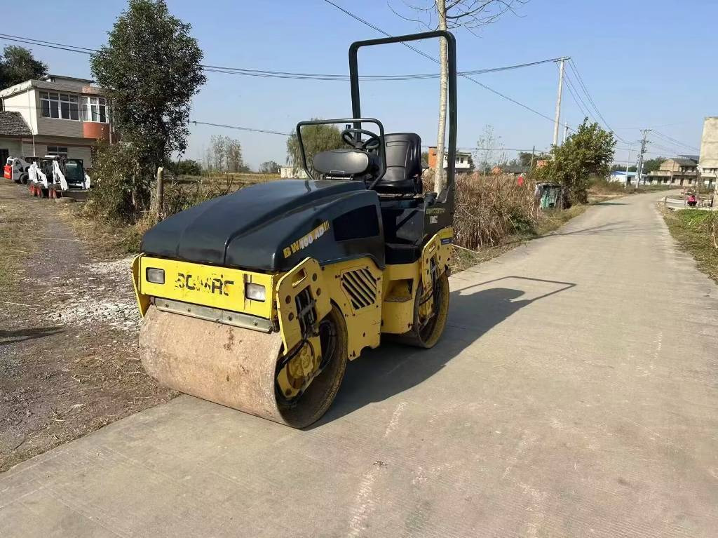 Bomag BW 100 AD - Silniční válec: obrázek 4 Bomag BW 100 AD - Silniční válec: obrázek 4