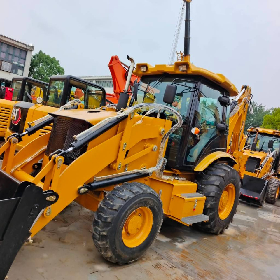 CAT 100% new caterpillar 420 F - Rýpadlo-nakladač: obrázek 3 CAT 100% new caterpillar 420 F - Rýpadlo-nakladač: obrázek 3