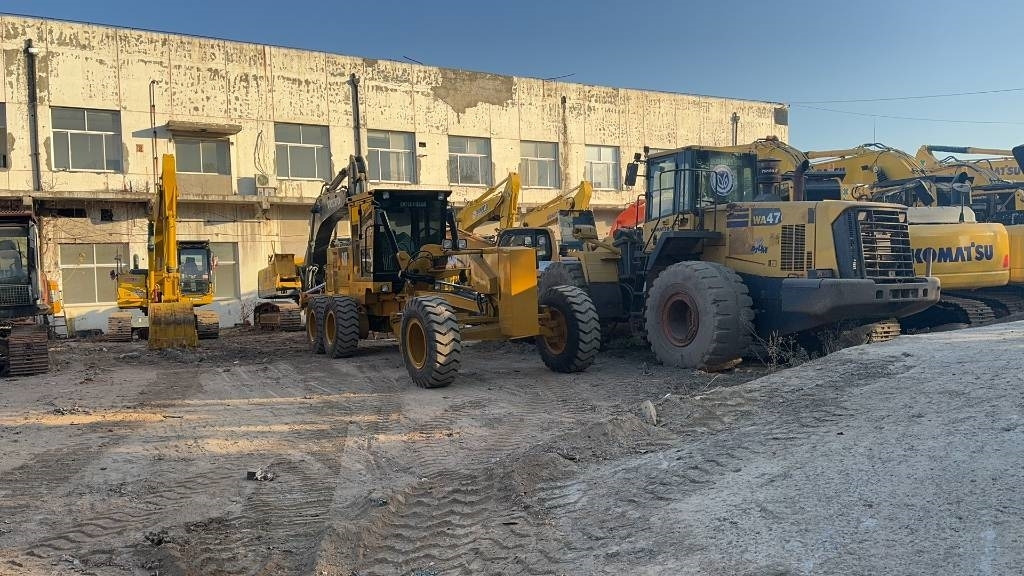 CAT 140 H - Grejdr: obrázek 3 CAT 140 H - Grejdr: obrázek 3