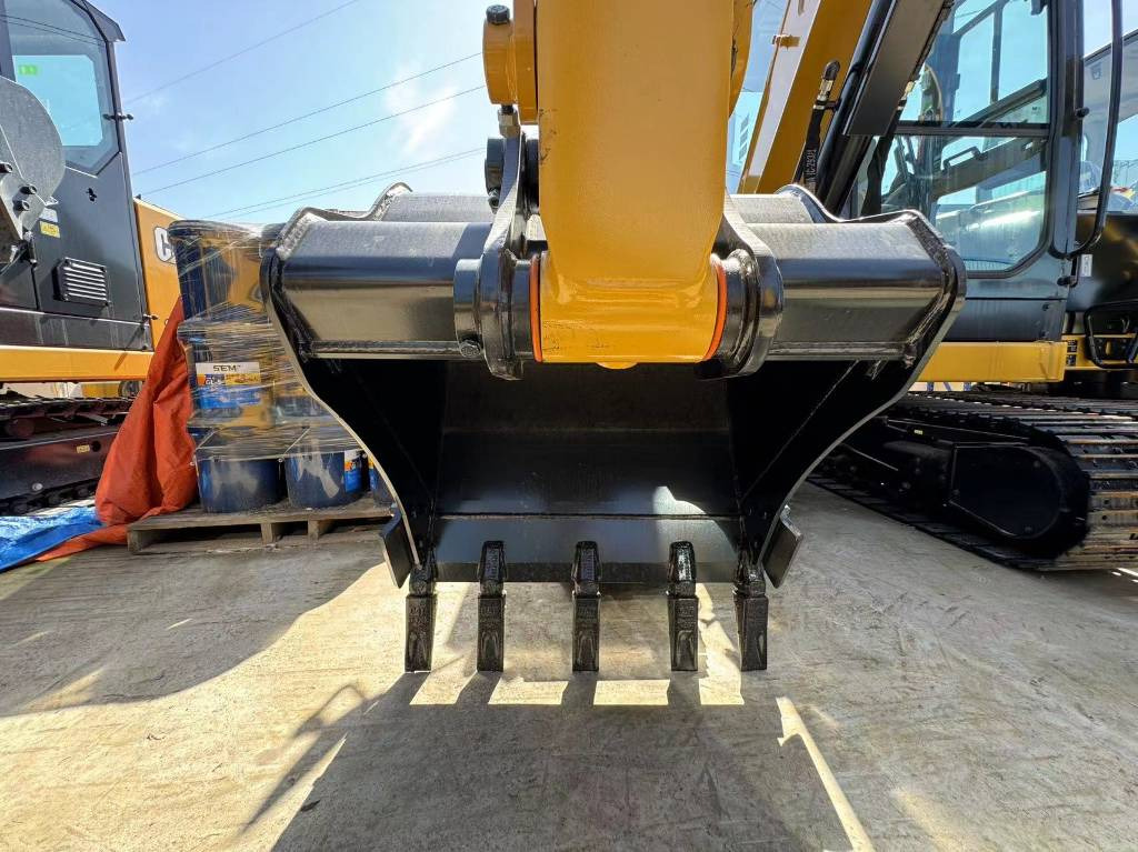 CAT 305.5 E CR - Mini rýpadlo: obrázek 3 CAT 305.5 E CR - Mini rýpadlo: obrázek 3