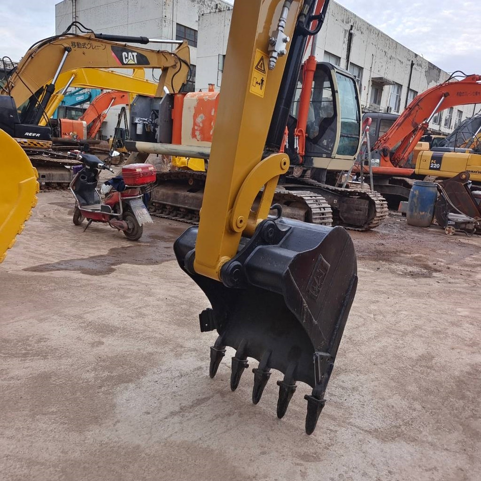 CAT 305.5 E - Mini rýpadlo: obrázek 3 CAT 305.5 E - Mini rýpadlo: obrázek 3