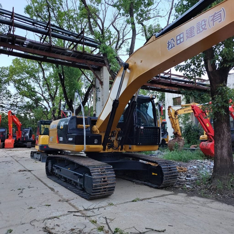 CAT 320 D - Pásové rýpadlo: obrázek 4 CAT 320 D - Pásové rýpadlo: obrázek 4