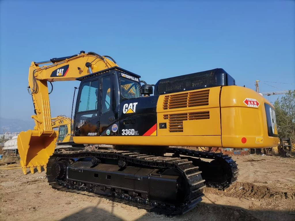 Pásové rýpadlo CAT 336 D: obrázek 1