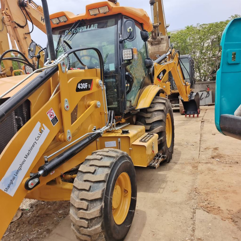 CAT 430 F 100% New - Rýpadlo-nakladač: obrázek 3 CAT 430 F 100% New - Rýpadlo-nakladač: obrázek 3
