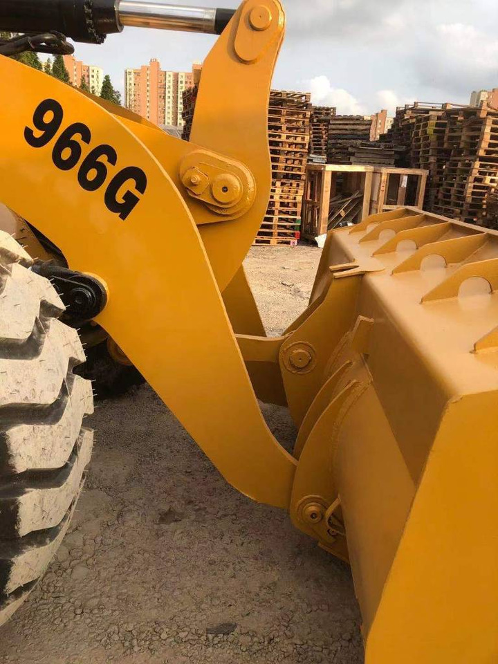 CAT 966 G - Kolový nakladač: obrázek 4 CAT 966 G - Kolový nakladač: obrázek 4