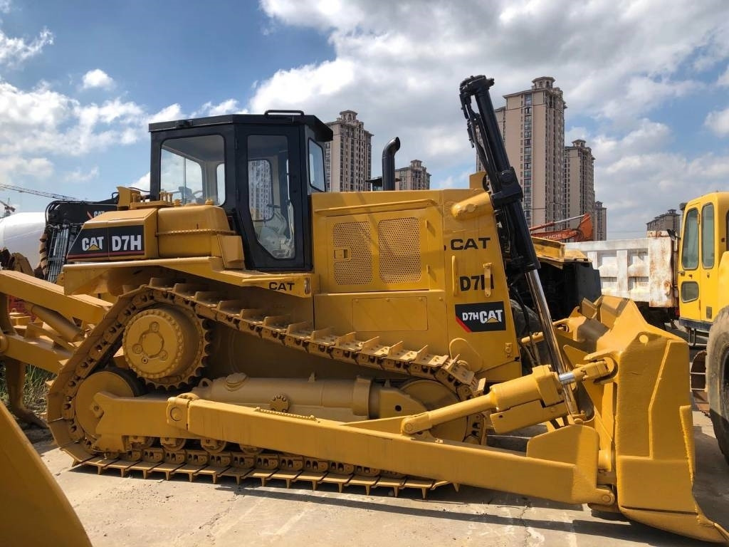 CAT D 7 H - Buldozer: obrázek 2 CAT D 7 H - Buldozer: obrázek 2
