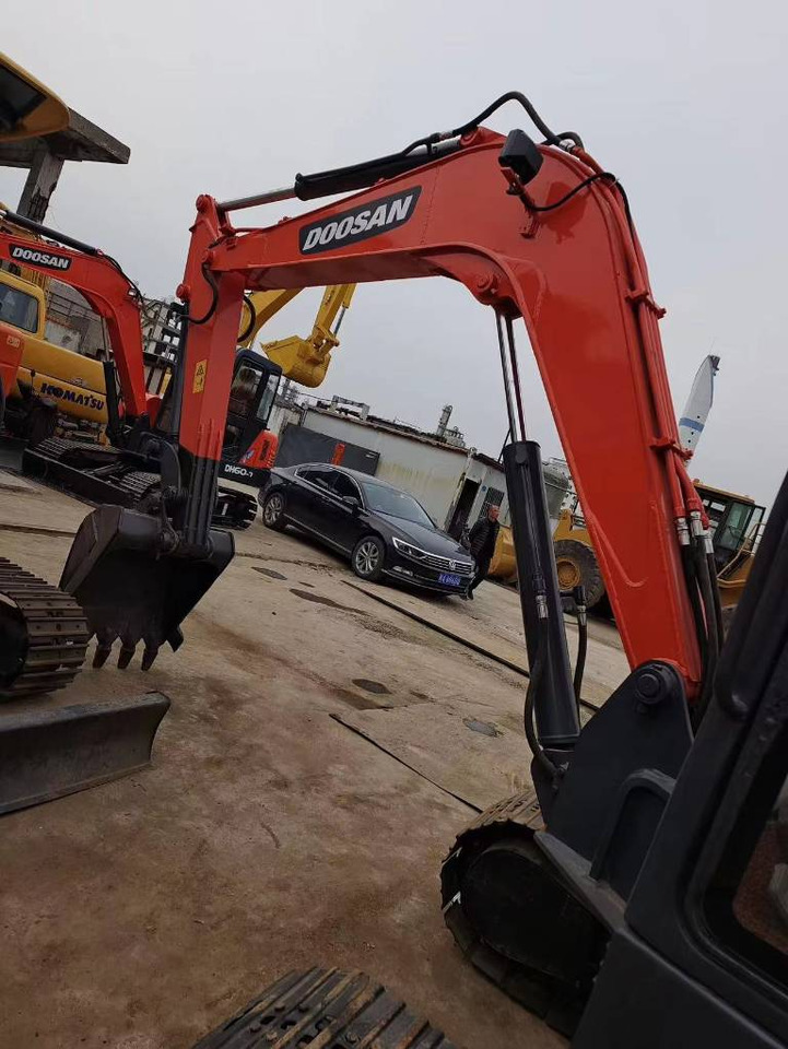 Doosan DH 60-7 - Mini rýpadlo: obrázek 2 Doosan DH 60-7 - Mini rýpadlo: obrázek 2