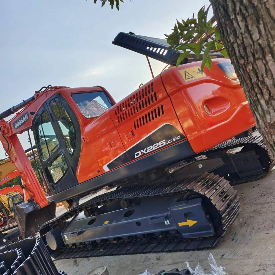 Doosan DX 225 LC - Pásové rýpadlo: obrázek 1 Doosan DX 225 LC - Pásové rýpadlo: obrázek 1