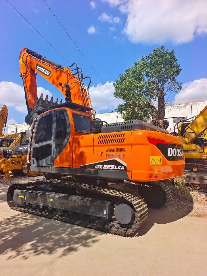 Doosan DX 225 LC - Pásové rýpadlo: obrázek 1 Doosan DX 225 LC - Pásové rýpadlo: obrázek 1