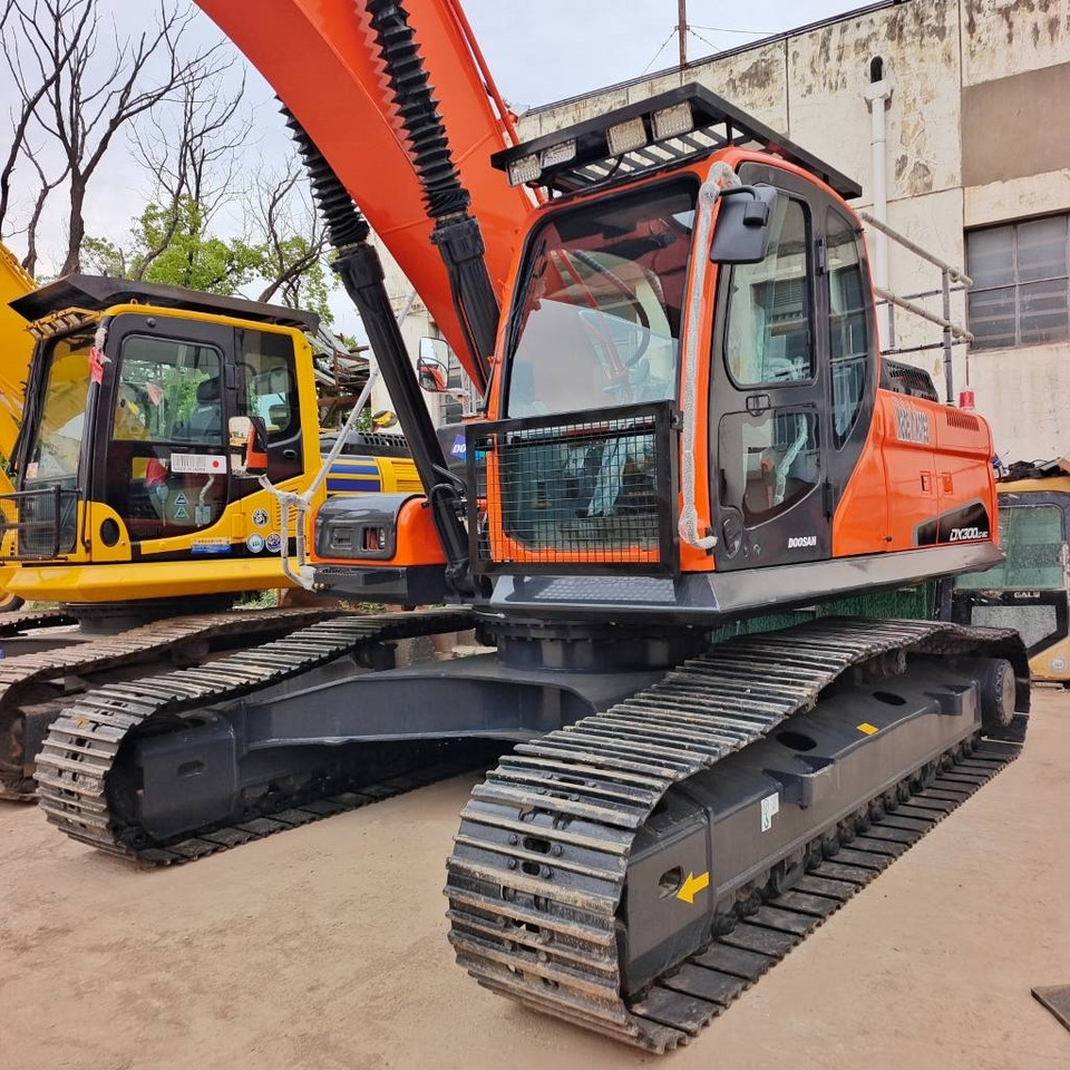 Doosan DX 300 - Pásové rýpadlo: obrázek 2 Doosan DX 300 - Pásové rýpadlo: obrázek 2