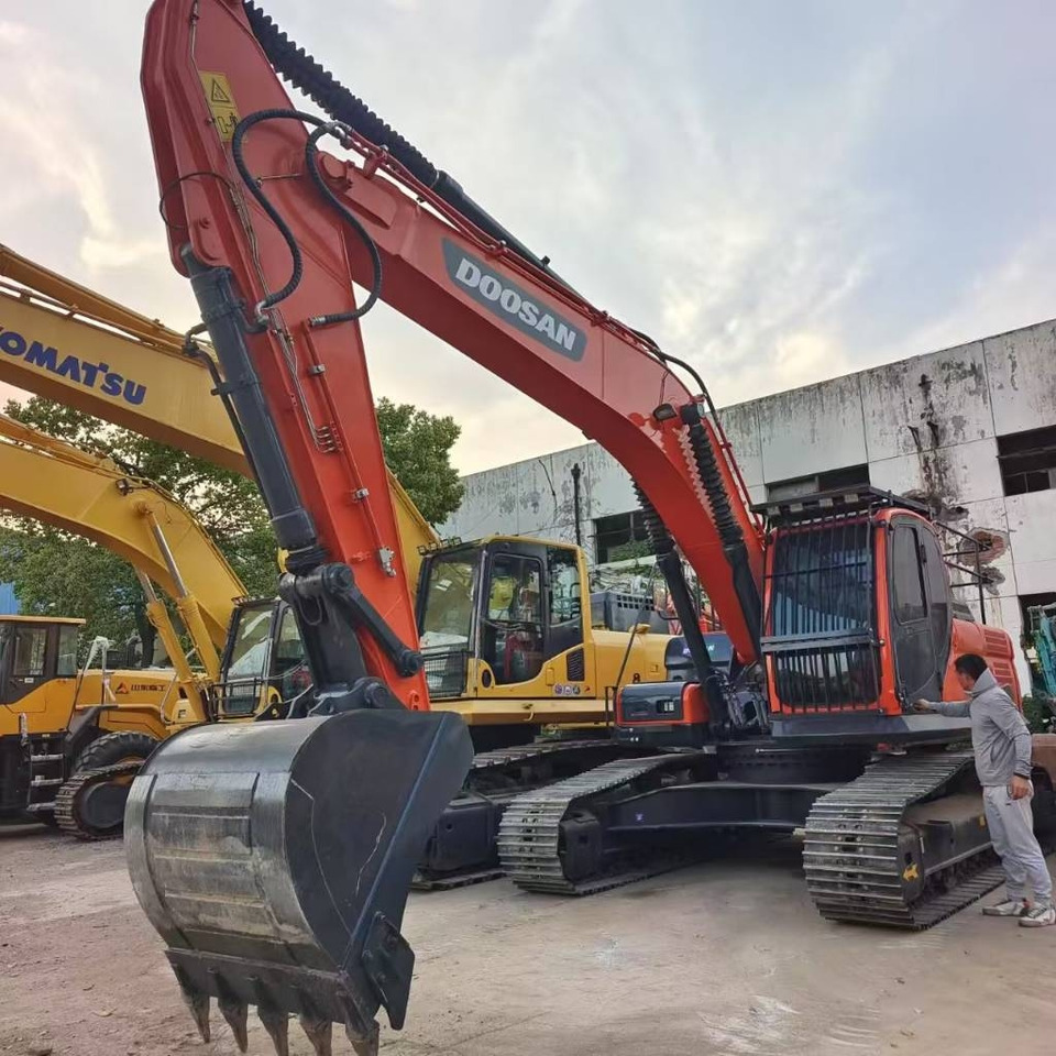 Doosan DX 300 - Pásové rýpadlo: obrázek 1 Doosan DX 300 - Pásové rýpadlo: obrázek 1