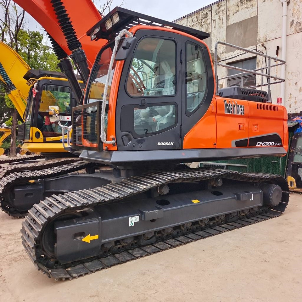 Doosan DX 300 - Pásové rýpadlo: obrázek 2 Doosan DX 300 - Pásové rýpadlo: obrázek 2