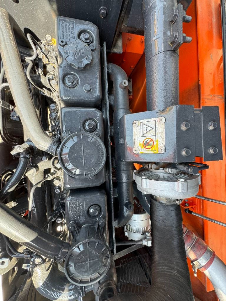 Doosan DX 300 LC - Pásové rýpadlo: obrázek 3 Doosan DX 300 LC - Pásové rýpadlo: obrázek 3