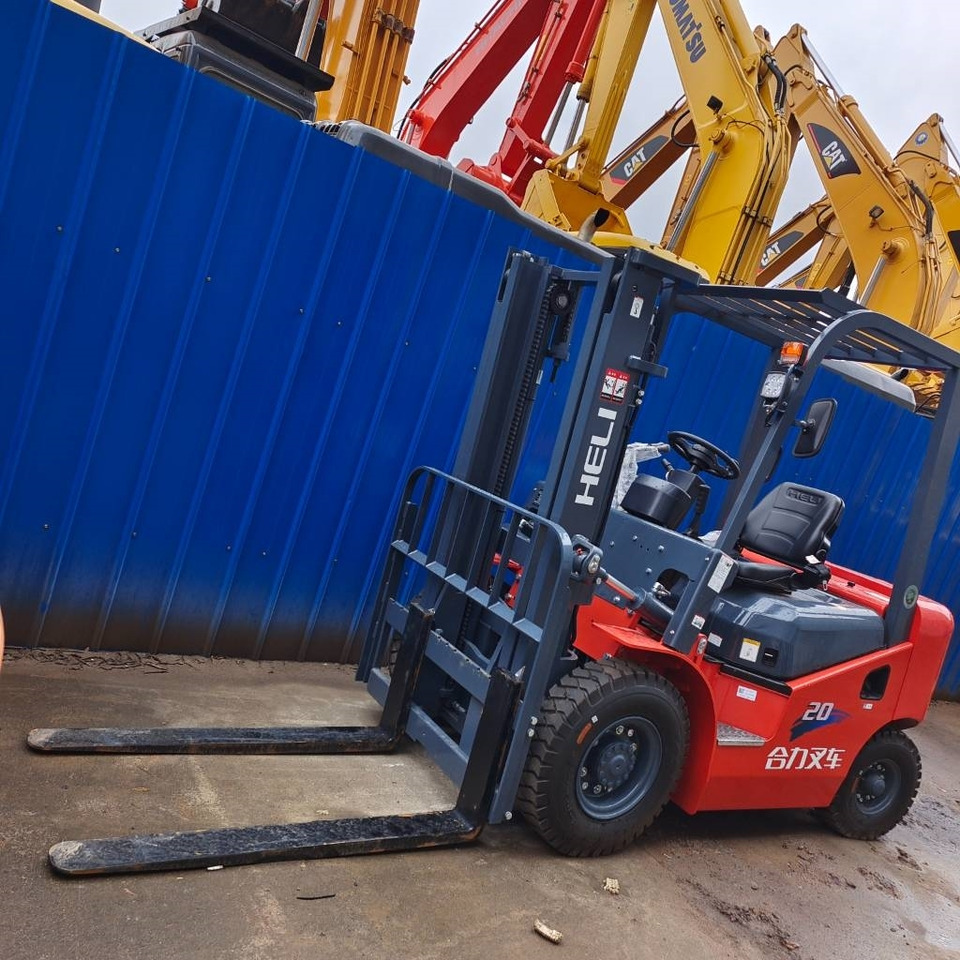 Heli FD 30 - Dieselový vysokozdvižný vozík: obrázek 4 Heli FD 30 - Dieselový vysokozdvižný vozík: obrázek 4