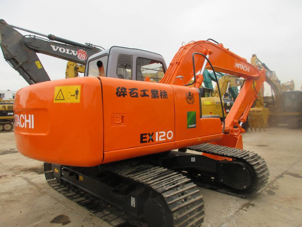 Hitachi EX 120-3 - Pásové rýpadlo: obrázek 3 Hitachi EX 120-3 - Pásové rýpadlo: obrázek 3