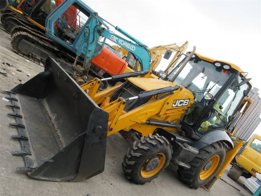 JCB 3 CX - Rýpadlo-nakladač: obrázek 1 JCB 3 CX - Rýpadlo-nakladač: obrázek 1