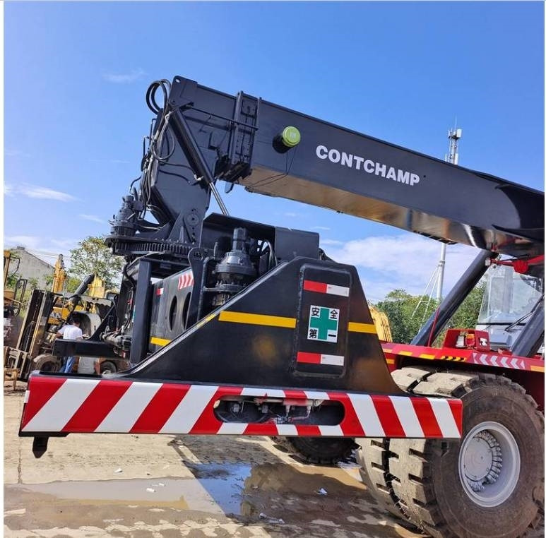 Kalmar DRF 450 - Reach stacker: obrázek 3 Kalmar DRF 450 - Reach stacker: obrázek 3